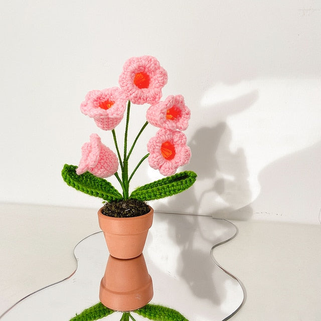 Knitted Flower Decor